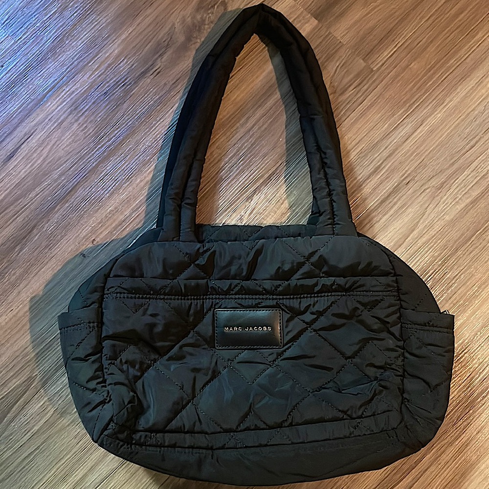 marc jacobs nylon plush quilted purse 🖤
